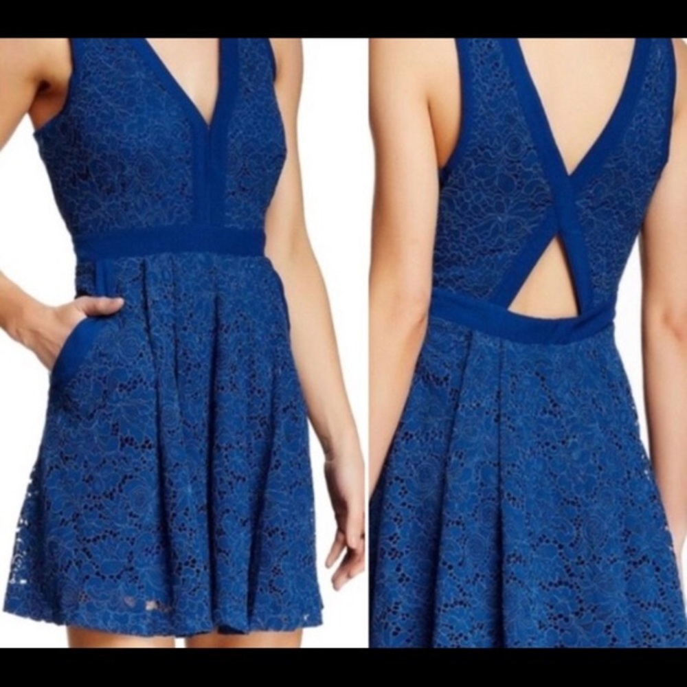 NWT FREE PEOPLE Navy Lace Dress (Lined) - Size M